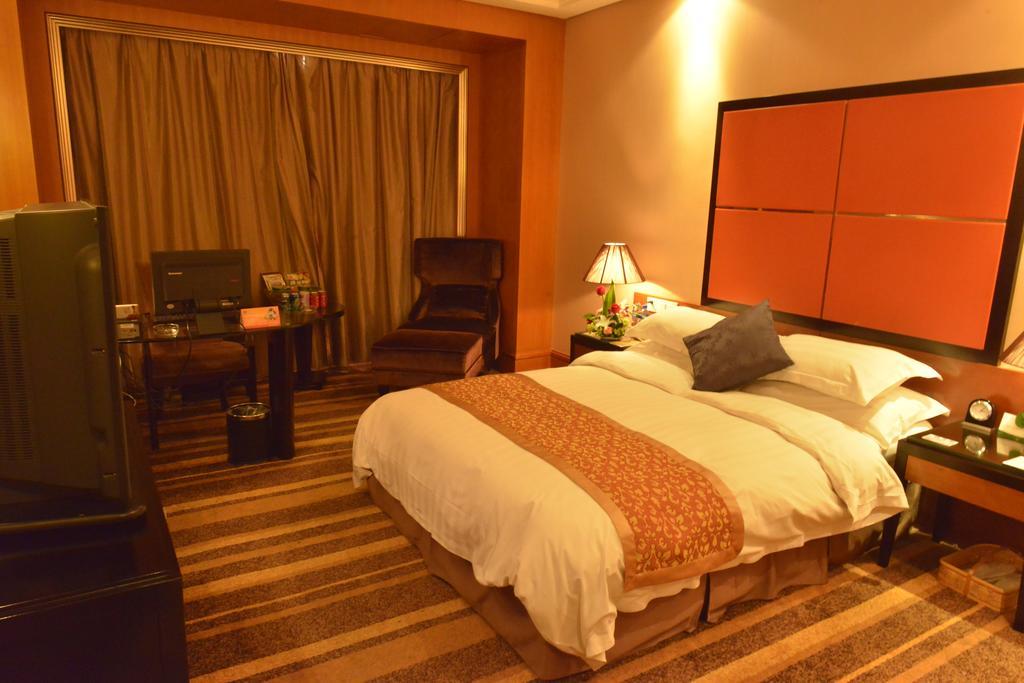 Sprot-Life Garden Hotel Wuhan Eksteriør bilde