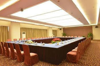 Sprot-Life Garden Hotel Wuhan Eksteriør bilde