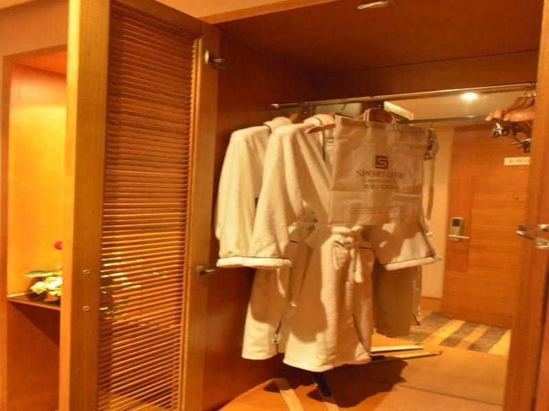 Sprot-Life Garden Hotel Wuhan Eksteriør bilde